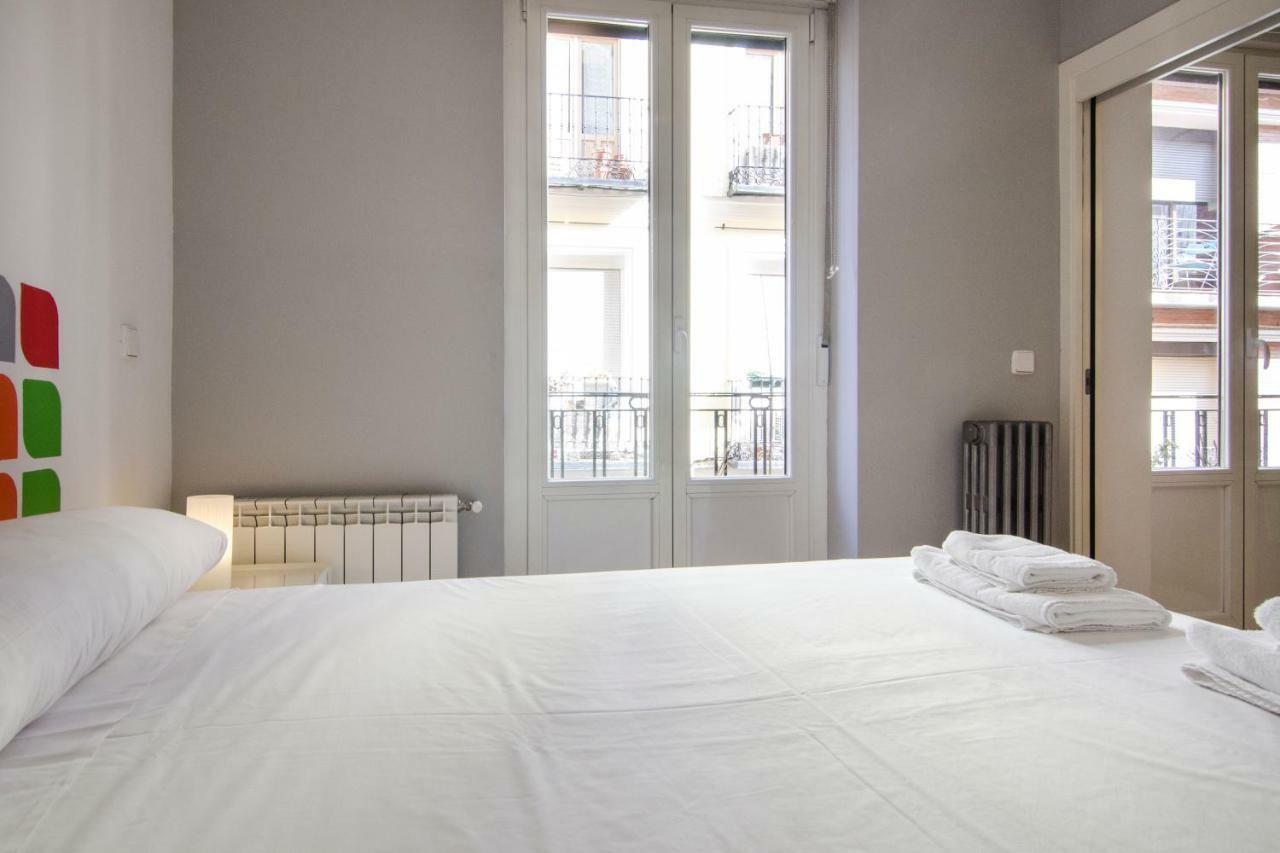 Rodas 6 Madrid Eksteriør billede